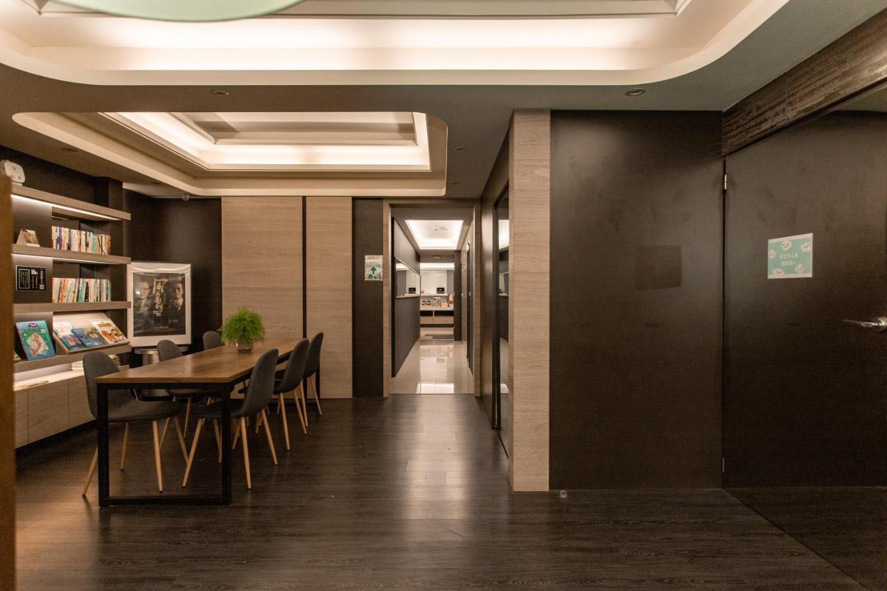 Hub Hotel Tucheng Exterior photo